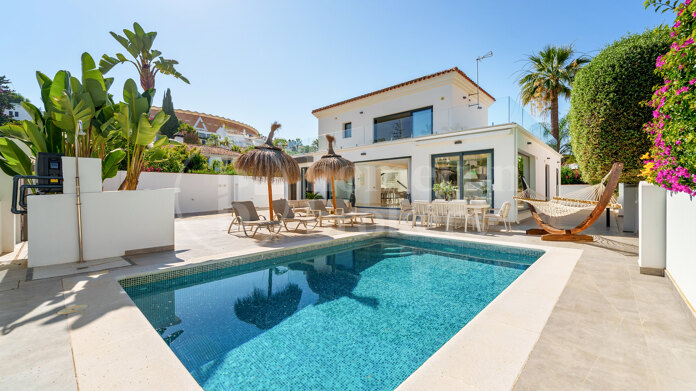 Vllla Banus Heights - Luxury 4-Bed Investment Villa Near Puerto Banús