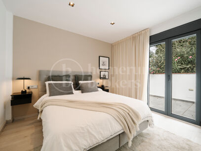 Villa Banús Heights - Luxury 4-Bed Investment Villa Near Puerto Banús