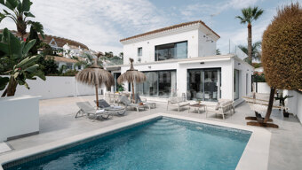 Villa Banús Heights - Luxury 4-Bed Investment Villa Near Puerto Banús