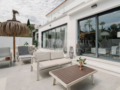 Villa Banús Heights - Luxury 4-Bed Investment Villa Near Puerto Banús