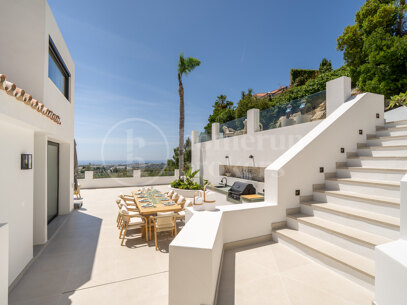 Villa Luma – Med Spektakulär Havsutsikt i Las Lomas de Nueva Andalucía