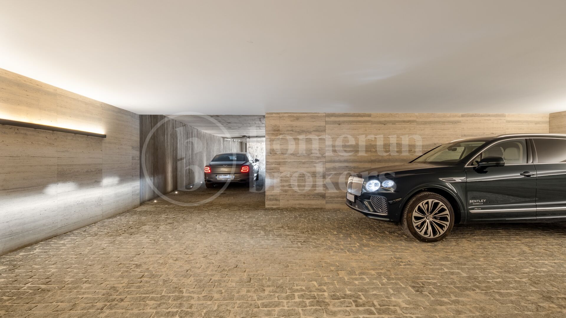 Villa Alia - Mästerverk med panoramautsikt över havet och banbrytande design i El Madroñal