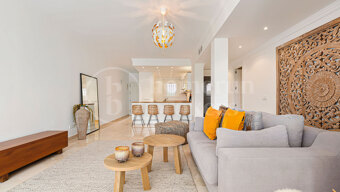 Apartment El Castaño - Elegant Modern Apartment in Terrazas de la Quinta,