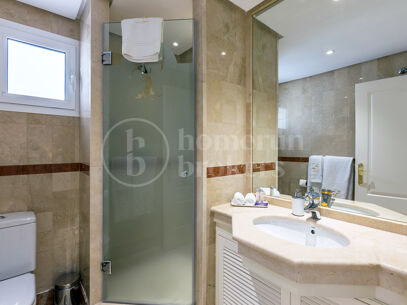 Penthouse VenturaMar – Contemporary Duplex with Sea Views in Puerto Banús