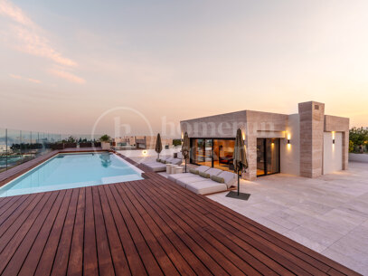 Penthouse Sky 6 – Exceptional Duplex Penthouse with Private Pool and Panoramic Views