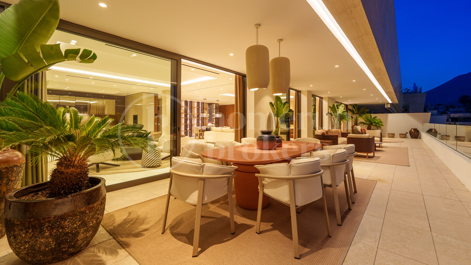 Penthouse Sky 6 – Exceptional Duplex Penthouse with Private Pool and Panoramic Views