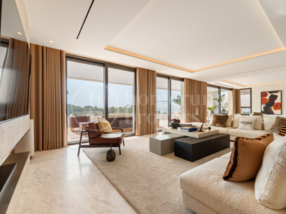 Penthouse Sky 6 – Exceptional Duplex Penthouse with Private Pool and Panoramic Views