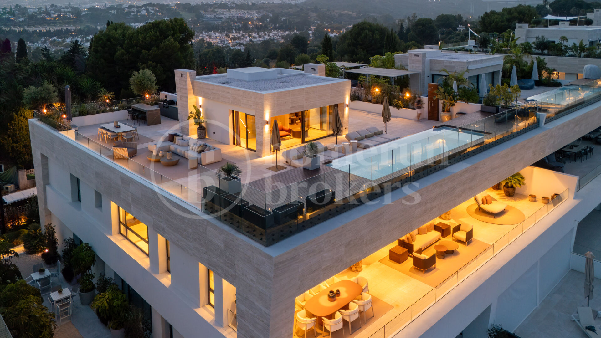 Penthouse Sky 6 – Exceptional Duplex Penthouse with Private Pool and Panoramic Views
