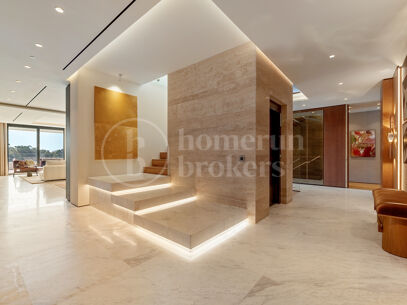 Penthouse Sky 6 – Exceptional Duplex Penthouse with Private Pool and Panoramic Views