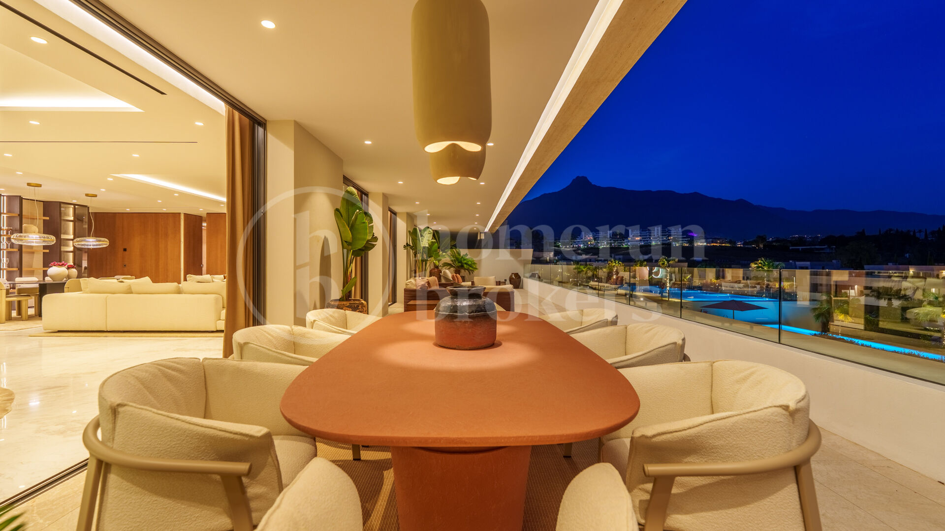 Penthouse Sky 6 – Exceptional Duplex Penthouse with Private Pool and Panoramic Views