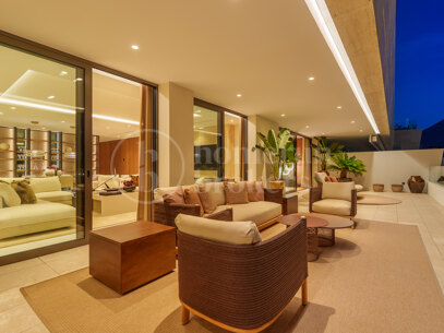 Penthouse Sky 6 – Exceptional Duplex Penthouse with Private Pool and Panoramic Views