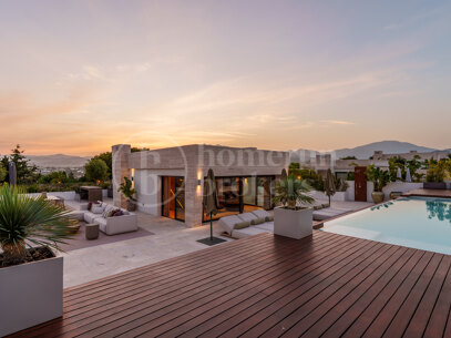 Penthouse Sky 6 – Exceptional Duplex Penthouse with Private Pool and Panoramic Views