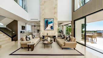 Los Olivos 5 - Contemporary Villa with Panoramic Views in Nueva Andalucía’s Golf Valley