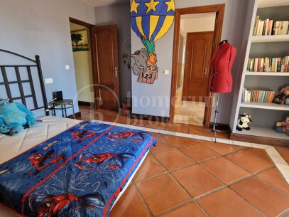 Casa Carla: Andalusisk charm bara 200 m från stranden i Cortijo Blanco, Marbella