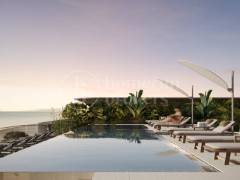 Penthouse Melkhart – Duplextakvåning med Panoramautsikt över Havet i Estepona