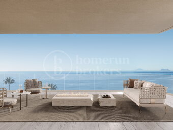 Penthouse Melkhart – Duplextakvåning med Panoramautsikt över Havet i Estepona