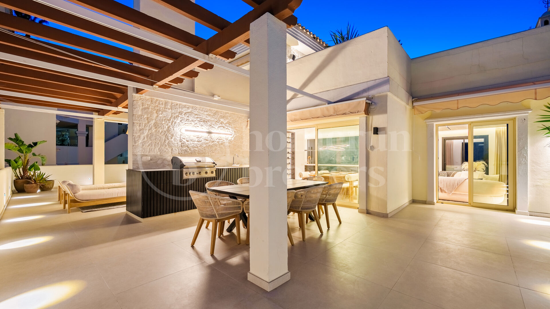 Penthouse Belvederes - Renovated Duplex with Sea Views
