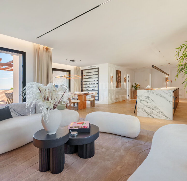 Penthouse Belvederes - Renovated Duplex with Sea Views