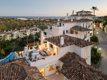 Penthouse Belvederes - Renovated Duplex with Sea Views