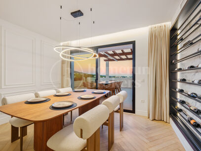 Penthouse Belvederes - Renovated Duplex with Sea Views