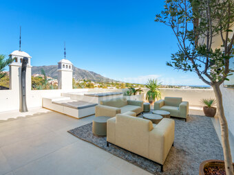 Penthouse Belvederes - Renovated Duplex with Sea Views