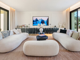 Penthouse Belvederes - Renovated Duplex with Sea Views