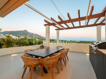 Penthouse Belvederes - Renovated Duplex with Sea Views