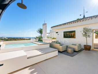 Penthouse Belvederes - Renovated Duplex with Sea Views