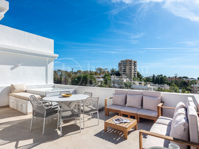 Casa Ivy - Newly reformed townhouse in Aloha Gardens