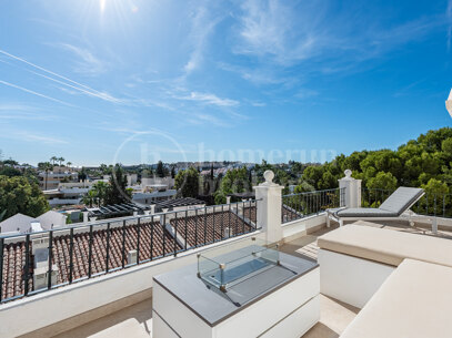 Casa Ivy - Newly reformed townhouse in Aloha Gardens