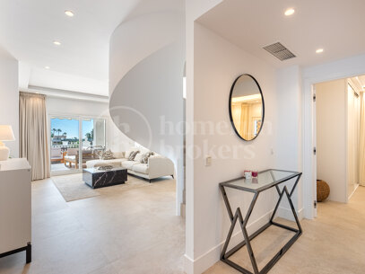 Casa Ivy - Newly reformed townhouse in Aloha Gardens