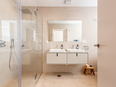 Casa Ivy - Newly reformed townhouse in Aloha Gardens