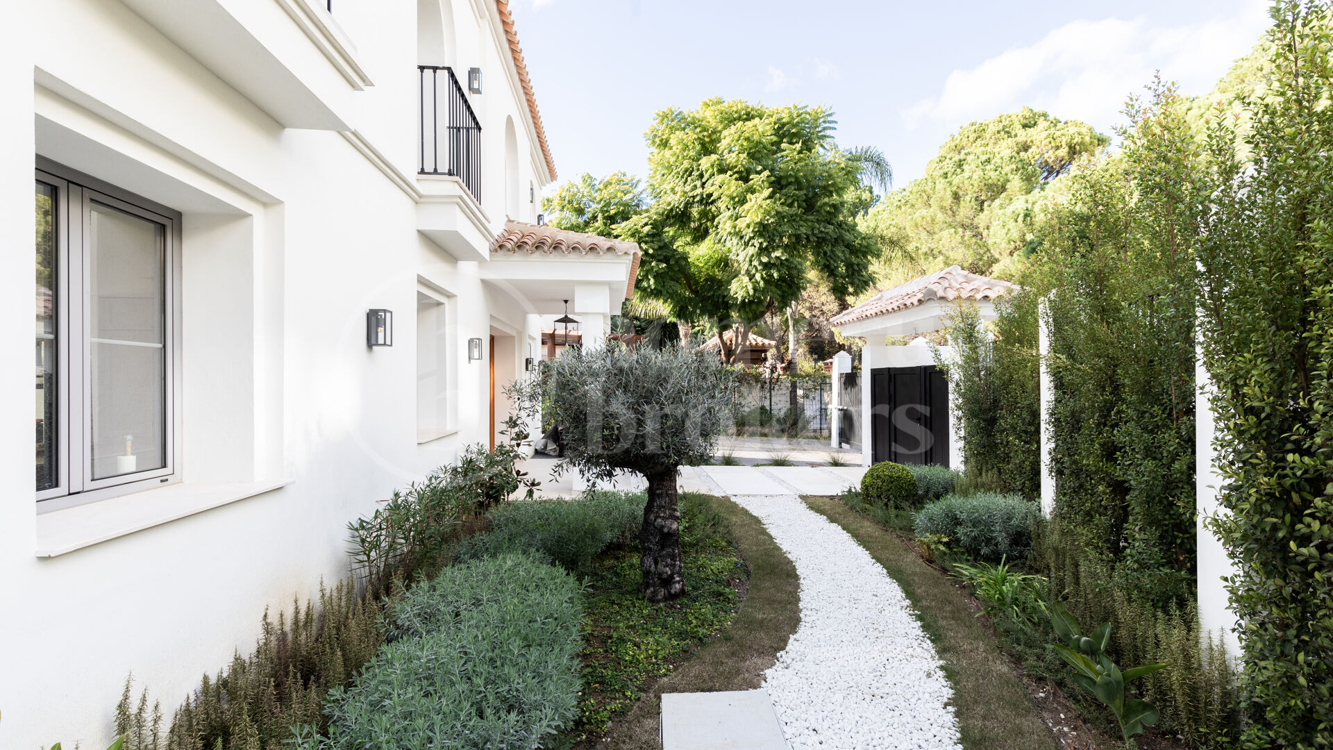Los Arqueros 36 - Modern villa i Los Arqueros