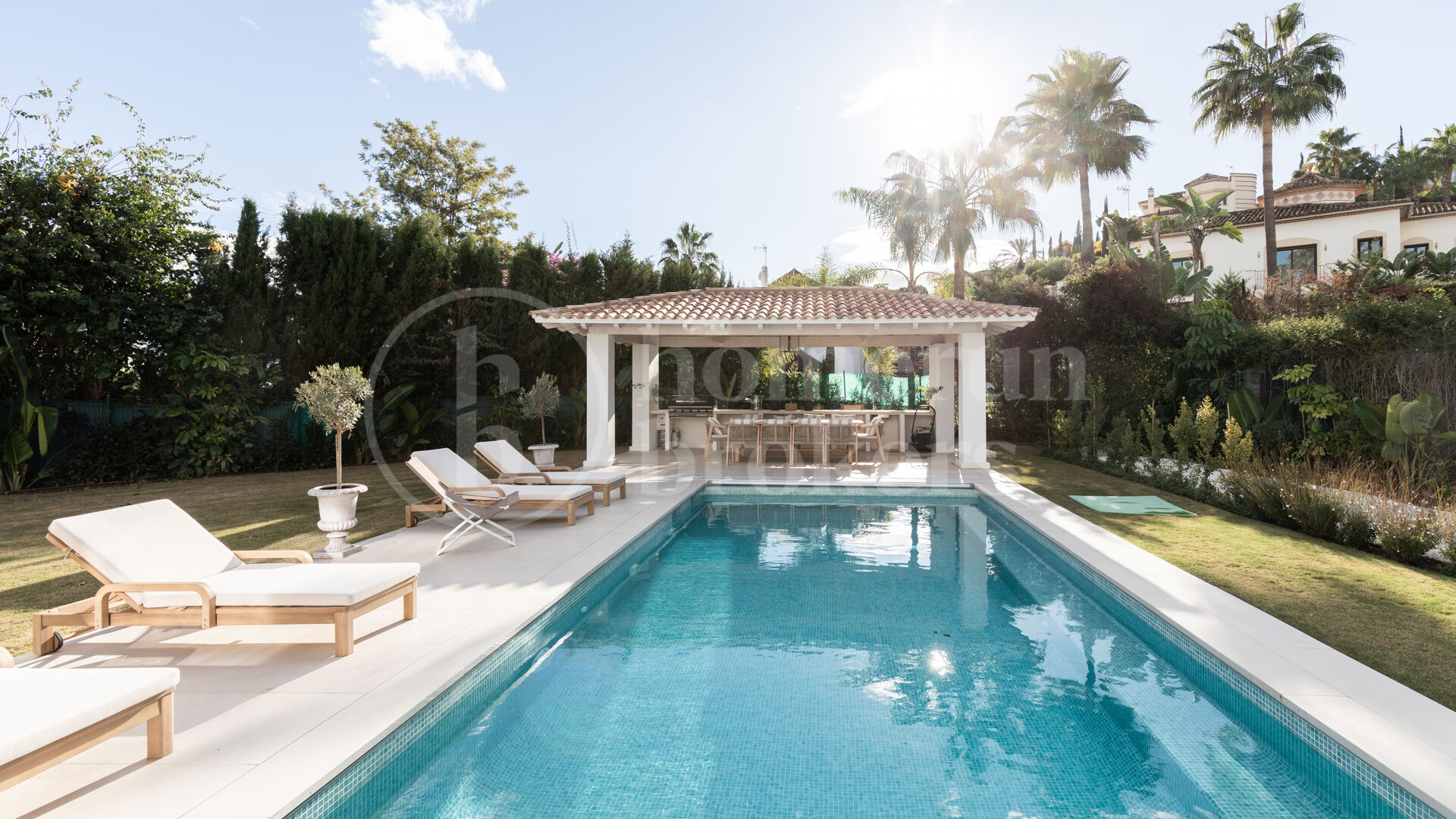 Los Arqueros 36 - Modern villa i Los Arqueros