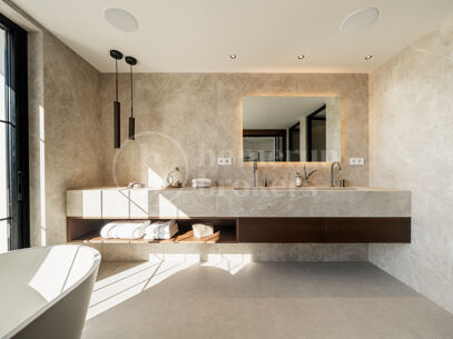 Villa Auriga 13 - Contemporary renovated Villa in Nueva Andalucia