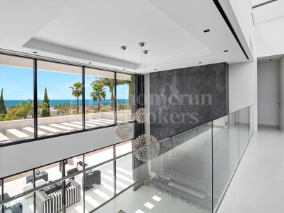 Villa Eagle Luxury Six-Bedroom Villa med Panoramic Sea & Golf Views