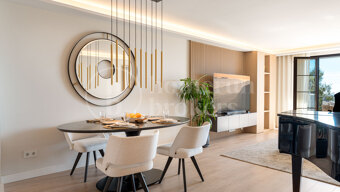 Casa Therese - Newly Renovated Apartment with Panoramic Sea, Lake and Golf Views