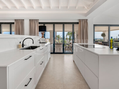 Villa Loxly - Luxury Villa with Sea and Golf View