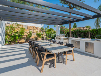 Villa Loxly - Luxury Villa with Sea and Golf View