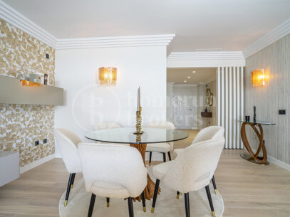Apartment Albatros - Renovated 4 Bedroom Penthouse with Sea Views