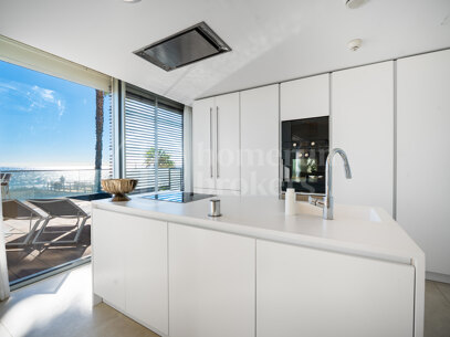 Casa Azul — Modern Beachfront Villa with Direct Sea Access