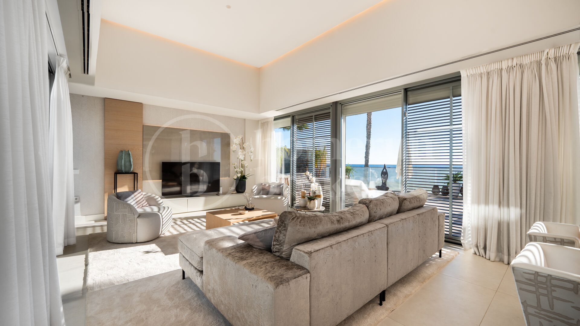 Casa Azul - Modern Beachfront Villa med Direct Sea Access