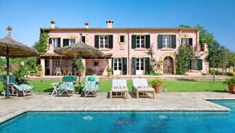 Casa Rosa — Six-Bedroom Country Villa with Heated Pool and Guest Casita