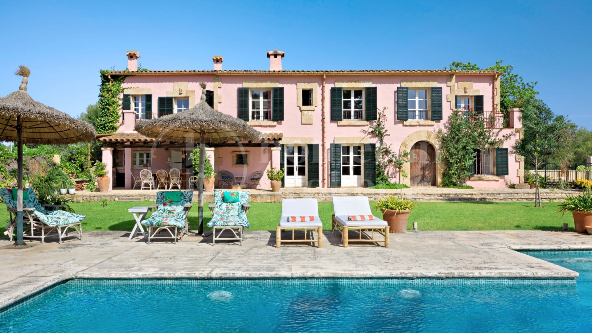 Casa Rosa — Six-Bedroom Country Villa with Heated Pool and Guest Casita