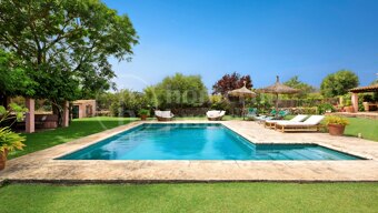 Casa Rosa — Six-Bedroom Country Villa with Heated Pool and Guest Casita