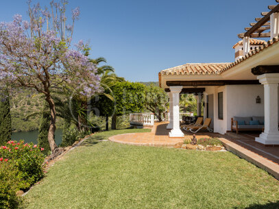 Finca Istan - Andalusiska Country House med havet och Lake VIEWS