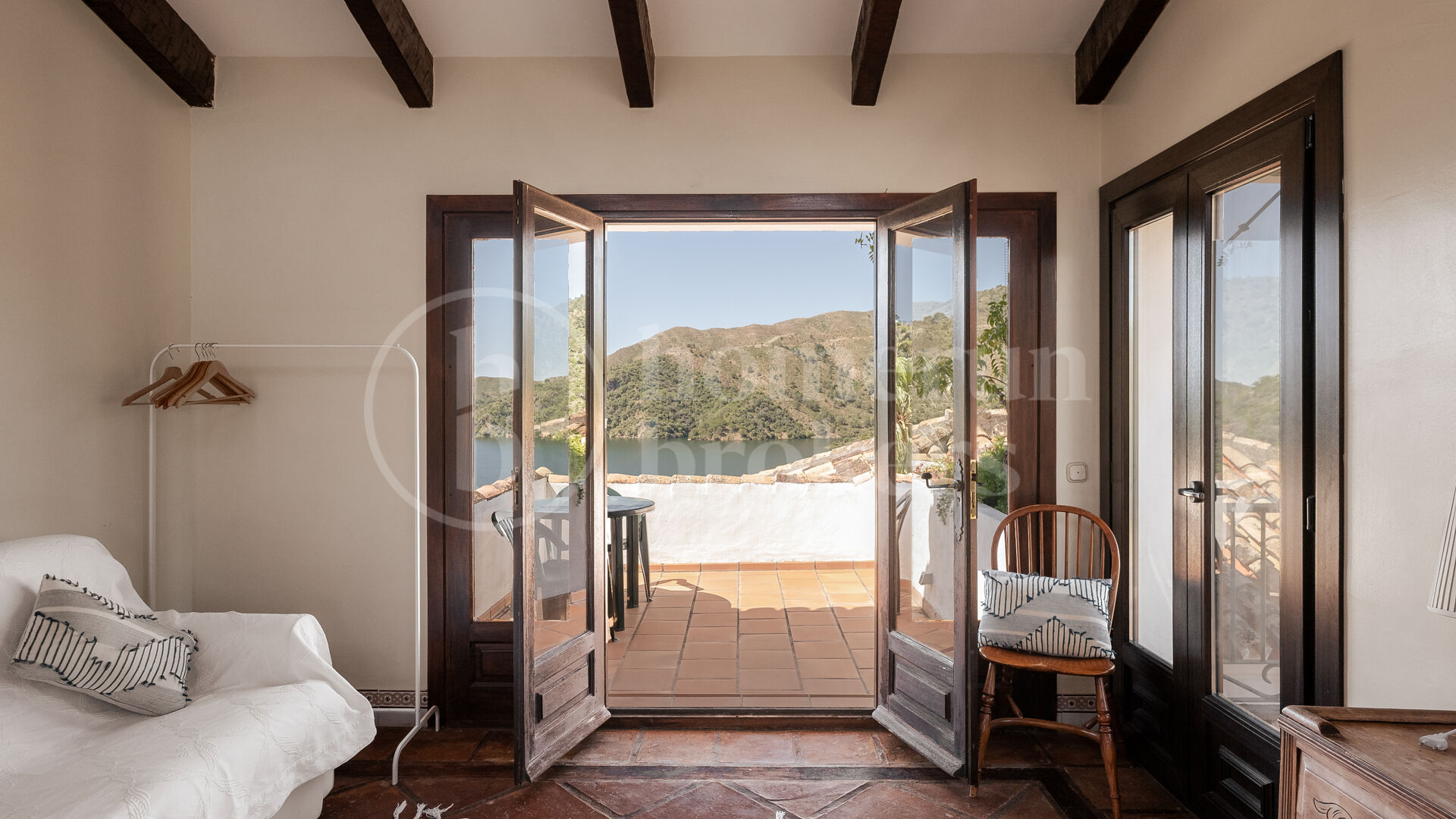 Finca Istan - Andalusian Country House with Sea and Lake VIEWS
