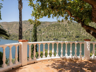 Finca Istan - Andalusiska Country House med havet och Lake VIEWS