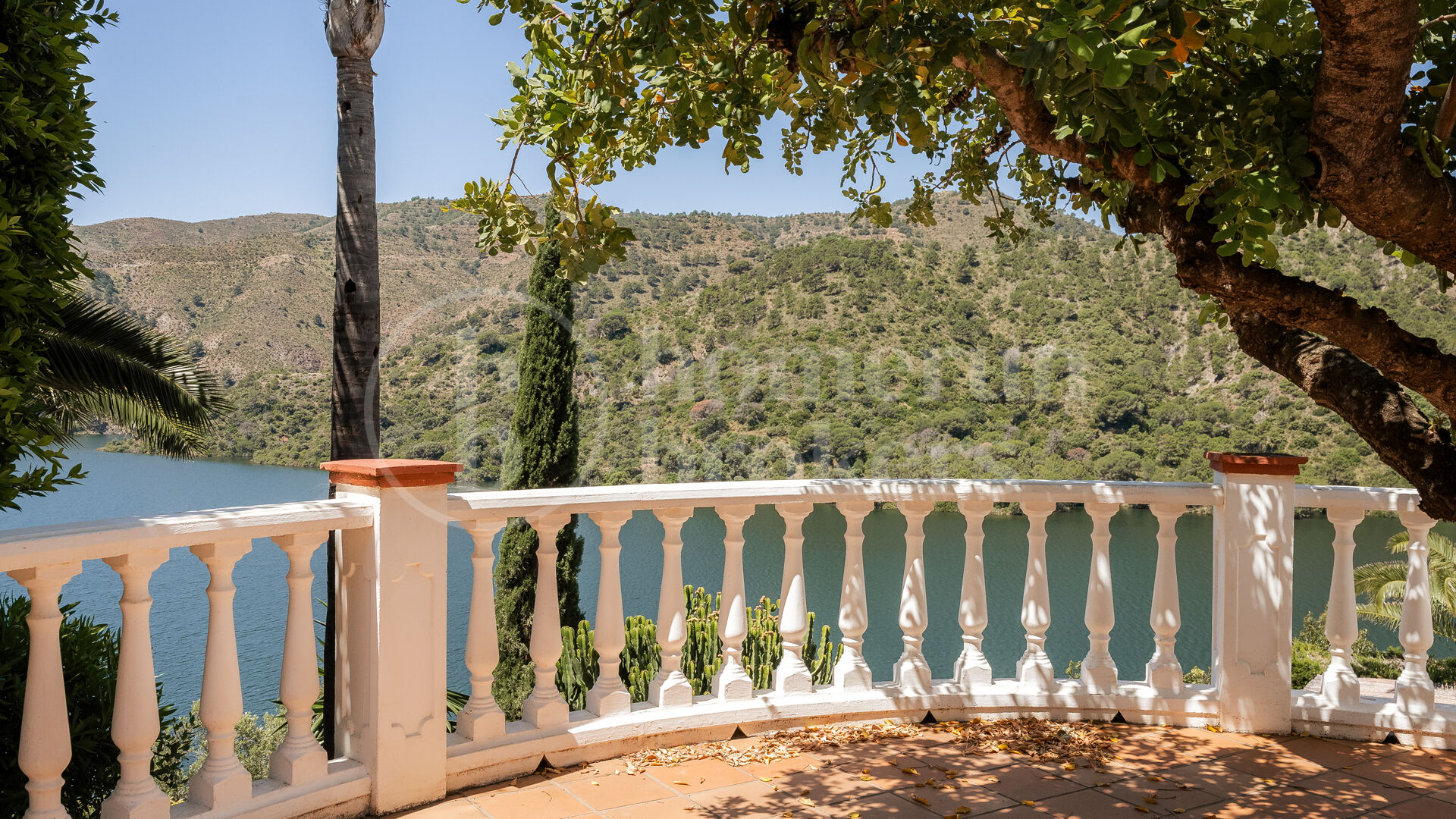 Finca Istan - Andalusian Country House with Sea and Lake VIEWS