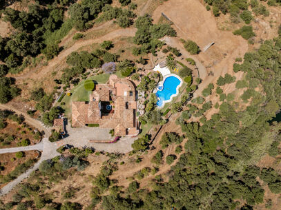 Finca Istan - Andalusian Country House with Sea and Lake VIEWS